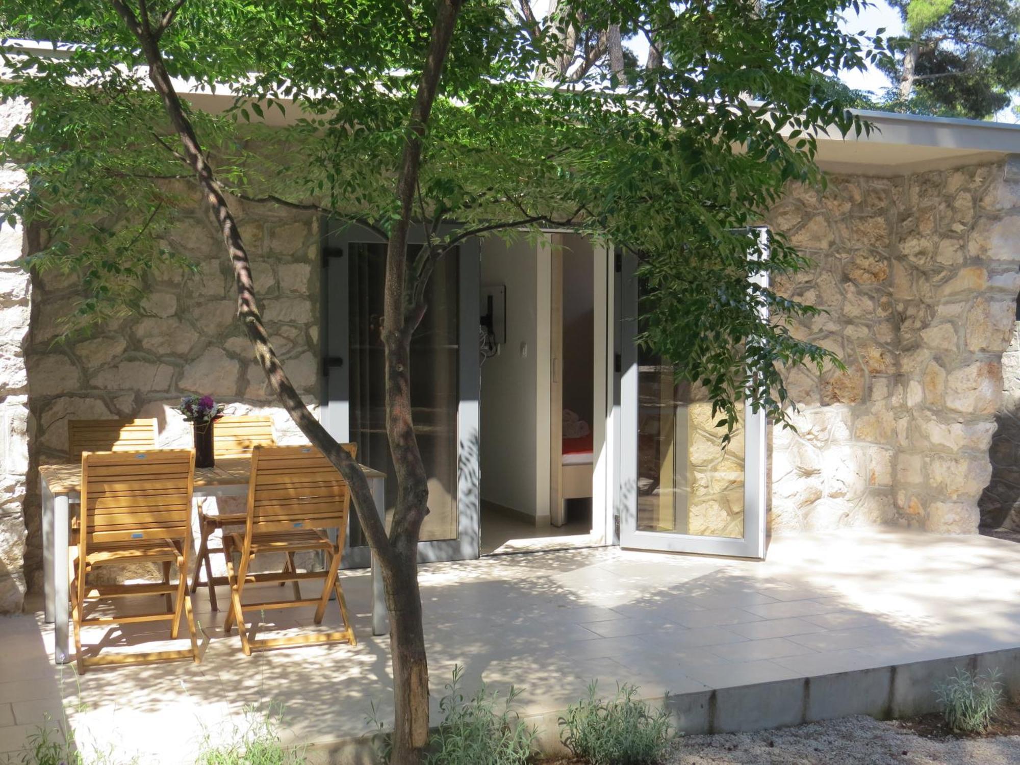 Camping Mia Bungalow & Mobile Home Biograd Na Moru Exterior photo
