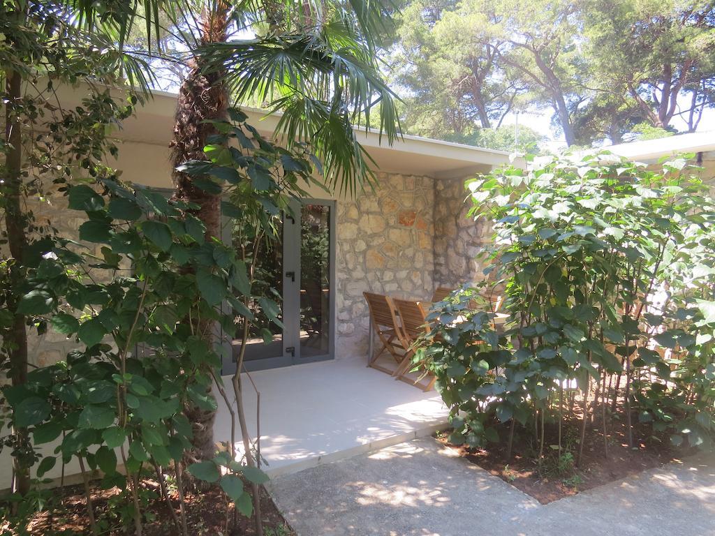 Camping Mia Bungalow & Mobile Home Biograd Na Moru Room photo